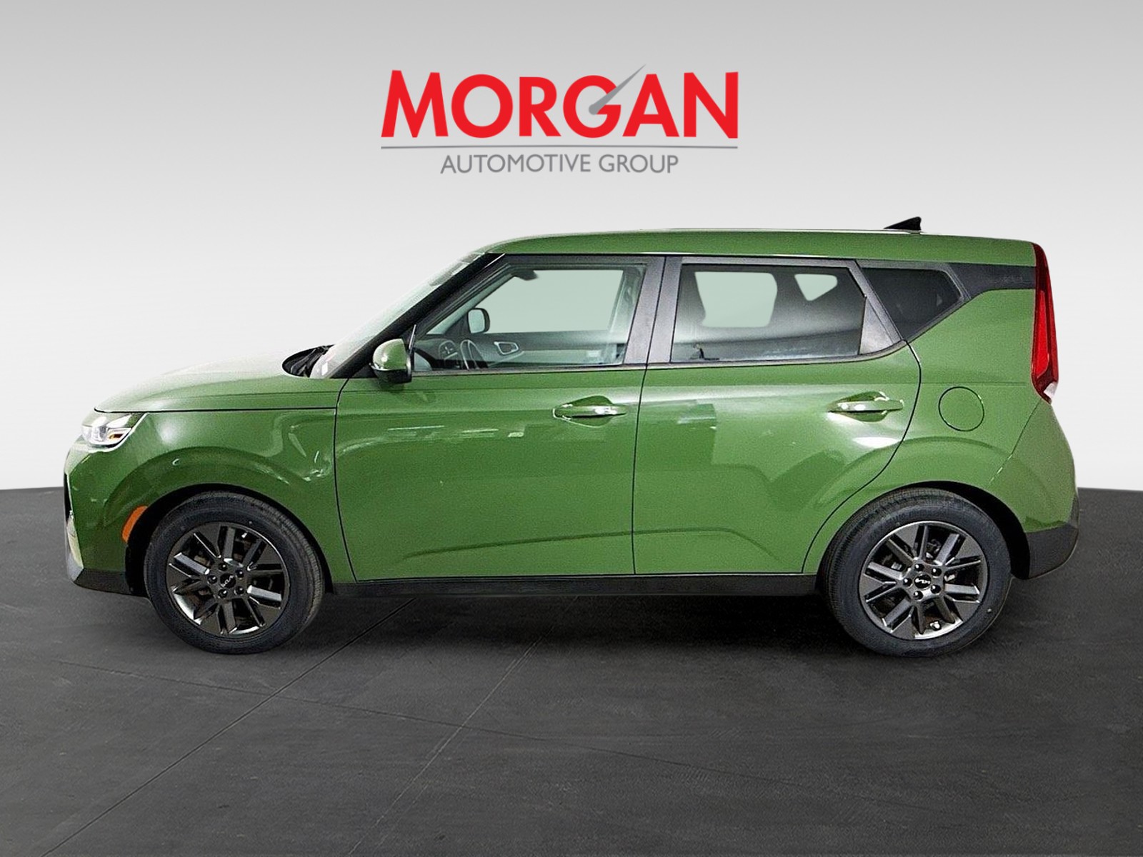 Used 2022 Green Kia EX image 6