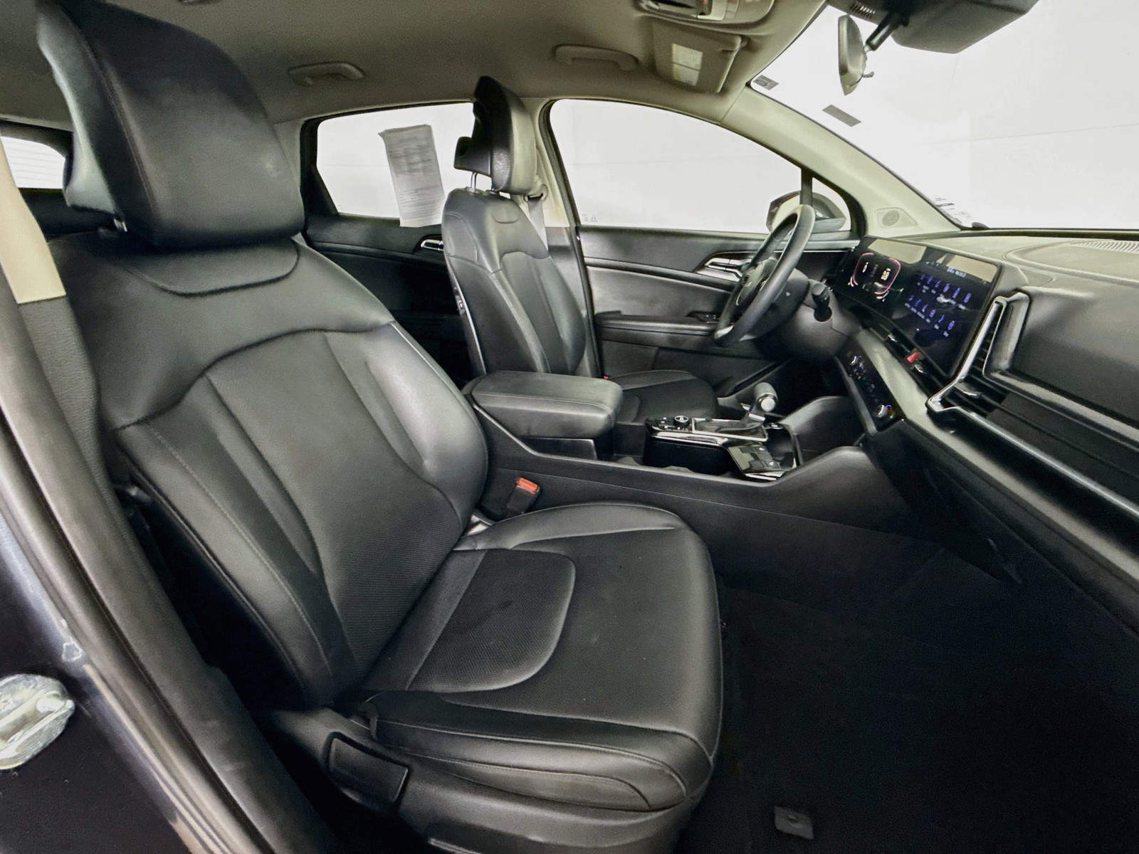 Used 2023 Gray Kia EX image 32