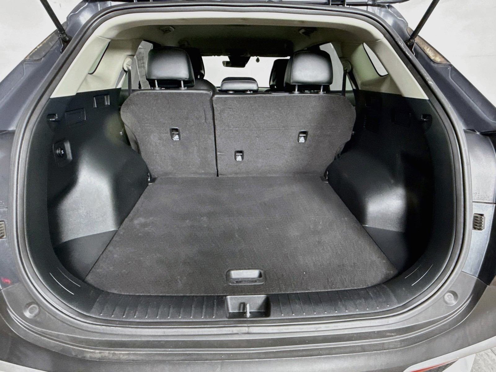 Used 2023 Gray Kia EX image 30