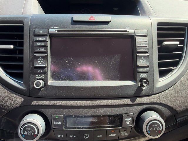 Used 2014 White Honda EX-L image 16