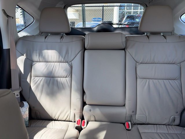 Used 2014 White Honda EX-L image 20