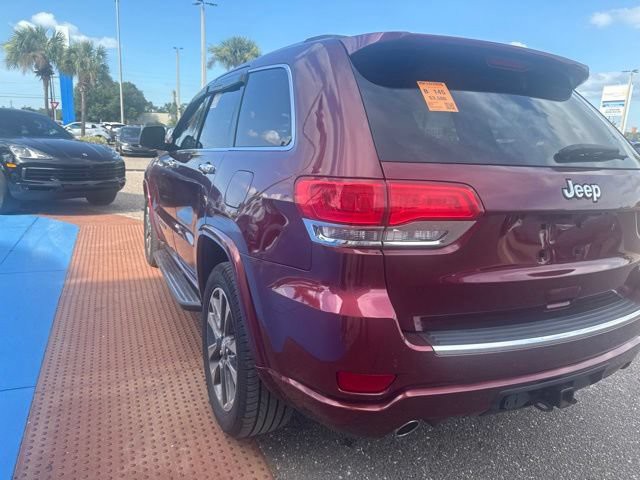 Used 2018 Velvet Jeep Overland image 23