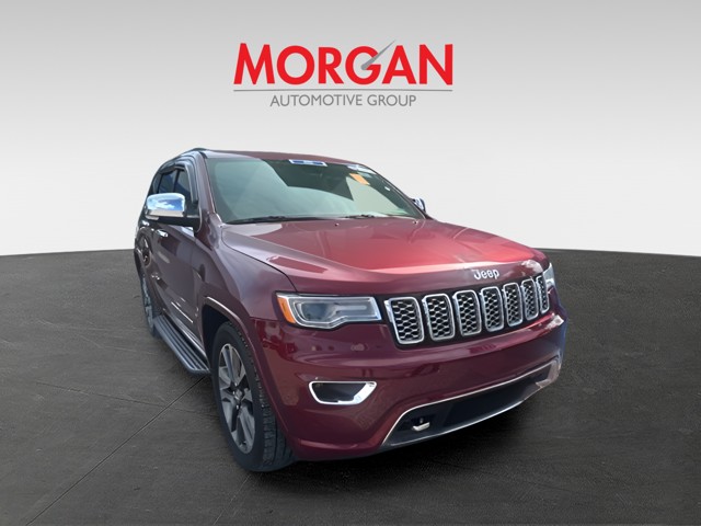 Used 2018 Velvet Jeep Overland image 2