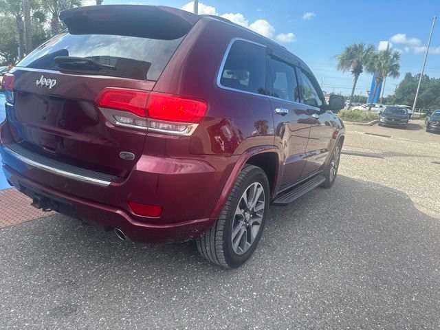 Used 2018 Velvet Jeep Overland image 26