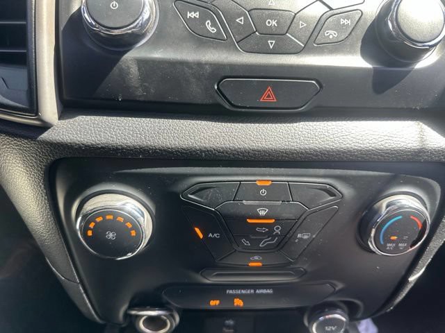 Used 2020 Shadow Black Ford XL image 26