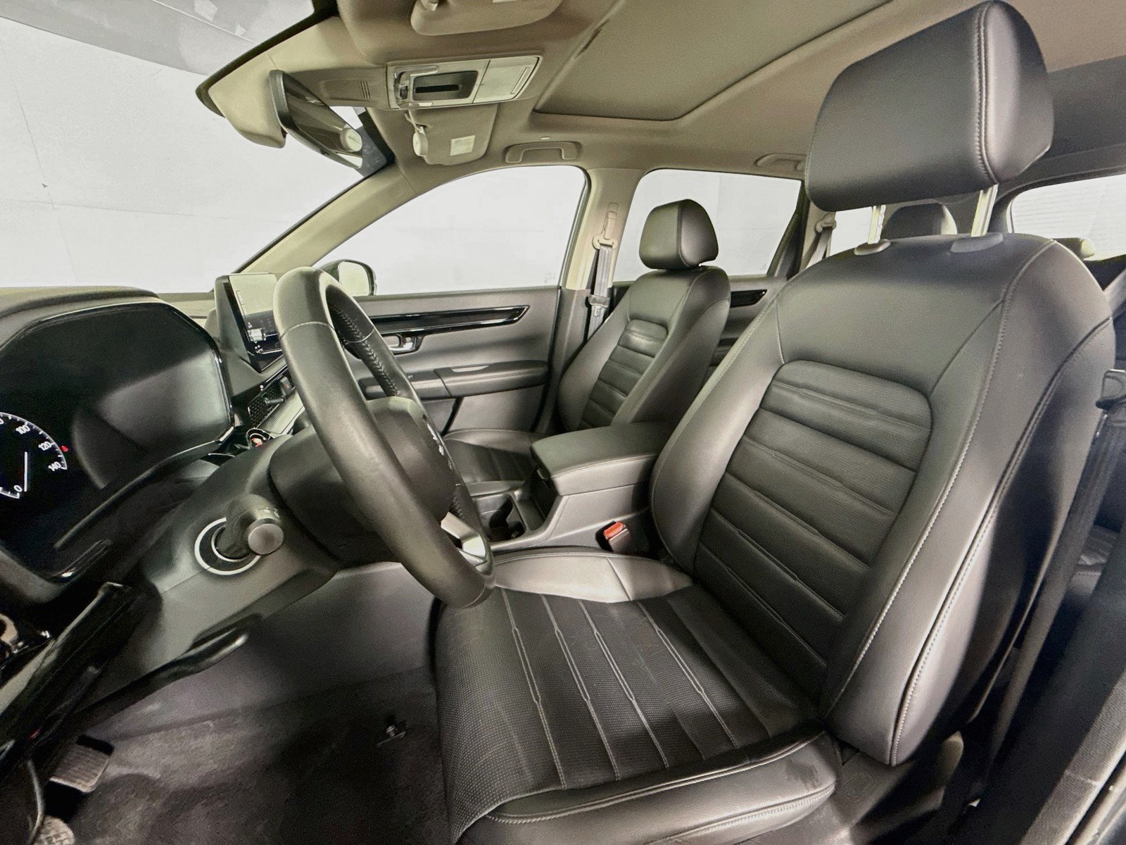 Certified Used 2024 Gray Honda EX-L image 22