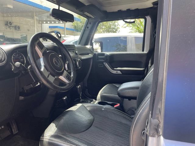 Used 2015 Billet Silver Metallic Clearcoat Jeep Freedom Edition image 7