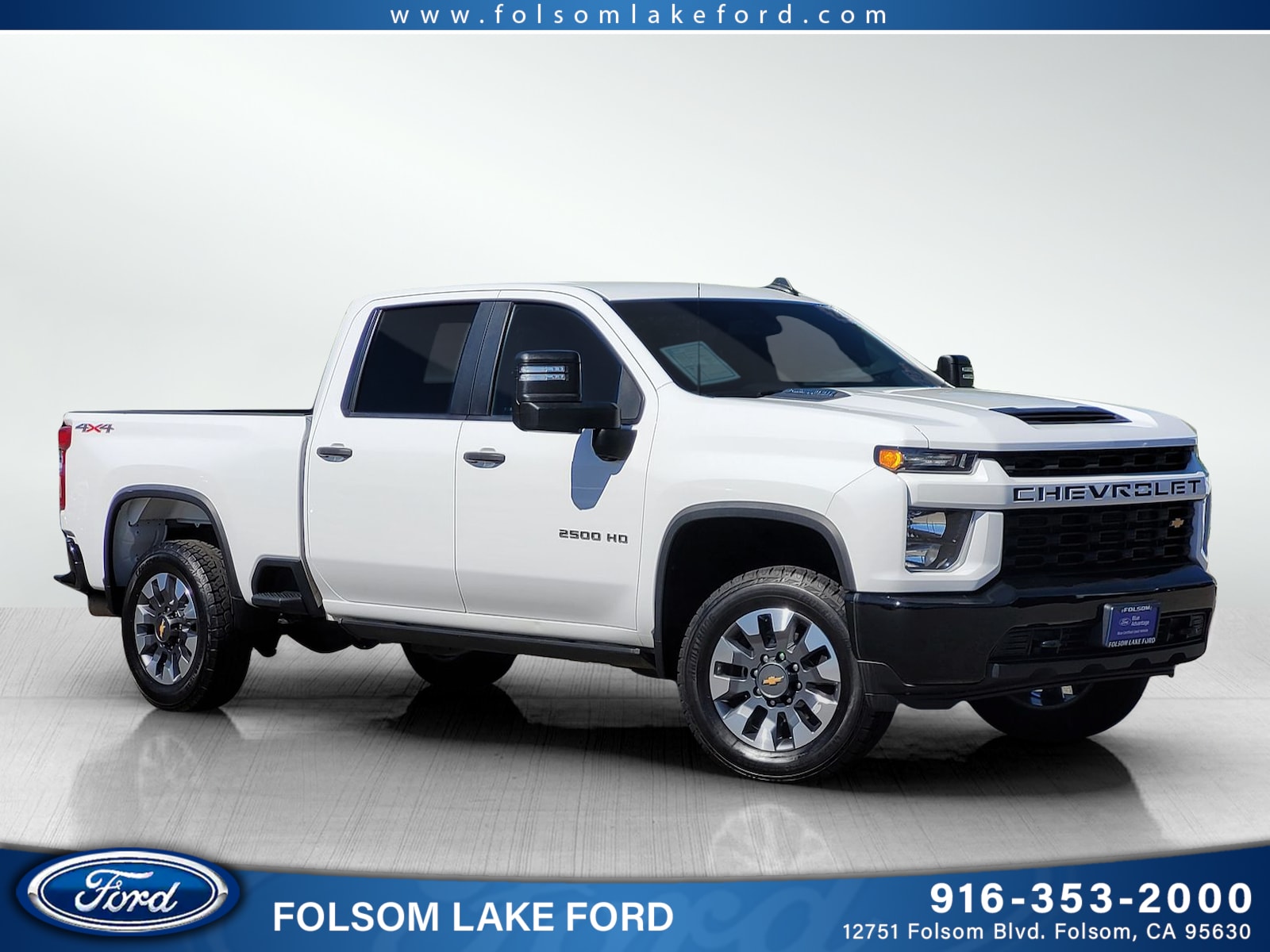 Summit White 2022 Chevrolet Silverado 2500HD Custom Crew Cab 4WD Pickup Truck Four-Wheel Drive Automatic